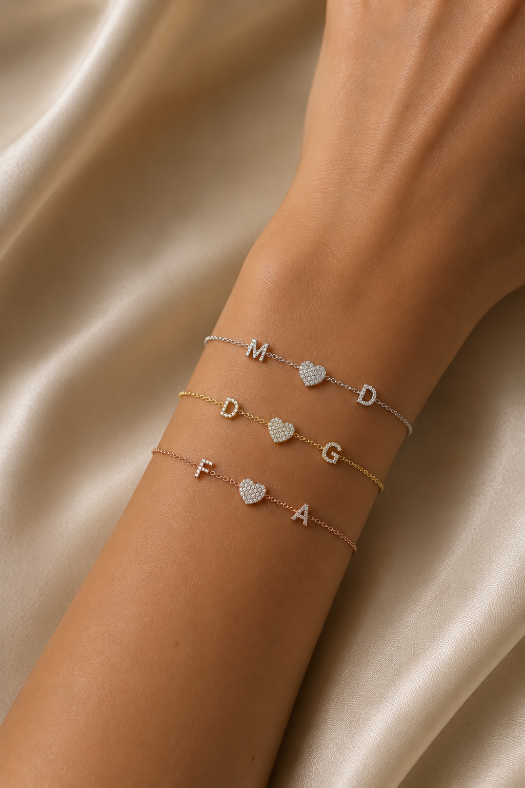Bracciale Iniziali E Cuore Zirconato